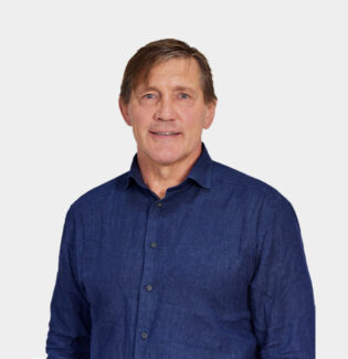 Chris Smith Card Image